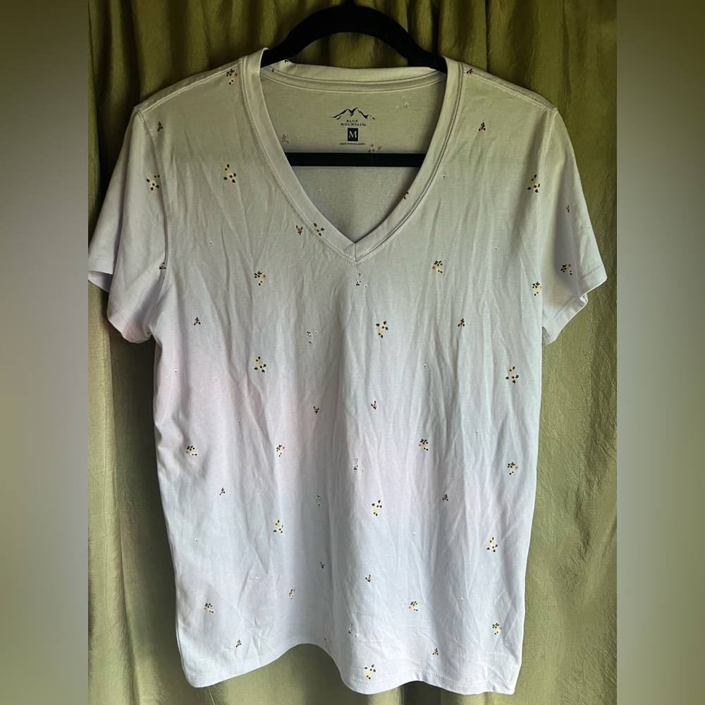 Blue Mountain Floral V-Neck